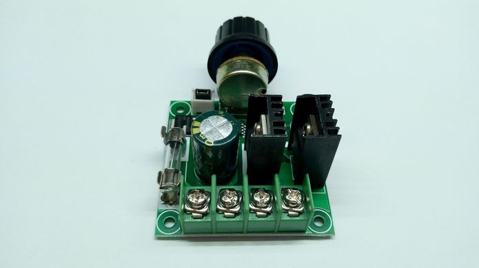 ШІМ регулятор потужності 12-40В, 13кГц, 10А, NE555