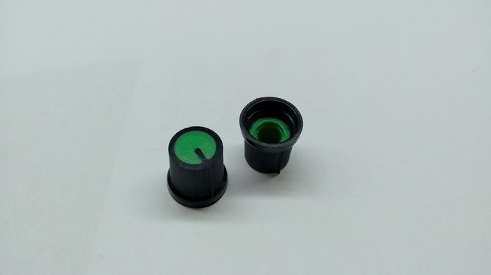 Ручка для потенціометра чорна з зеленою вставкою AG3 (під зірочку)
