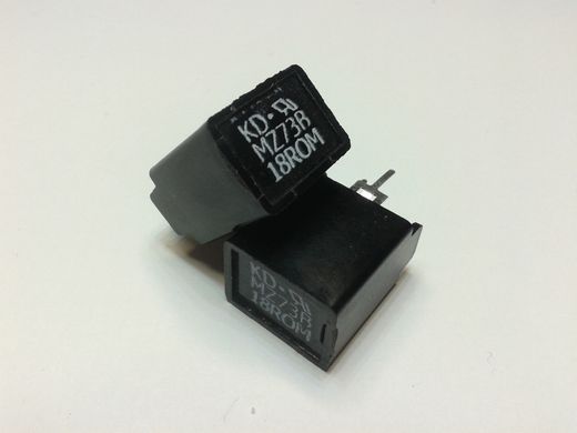 Позистор PTC, MZ73-18RM, 3pin, чорний